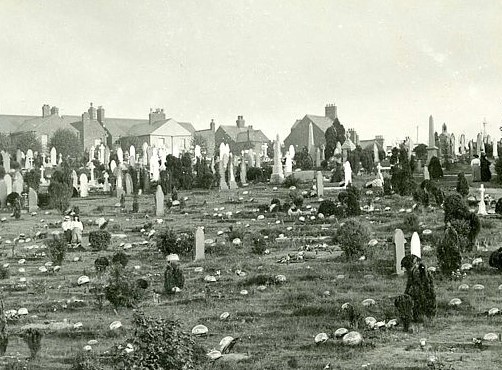 SWINDON - RADNOR ST CEMETARY (3) 1905(2) - Copy