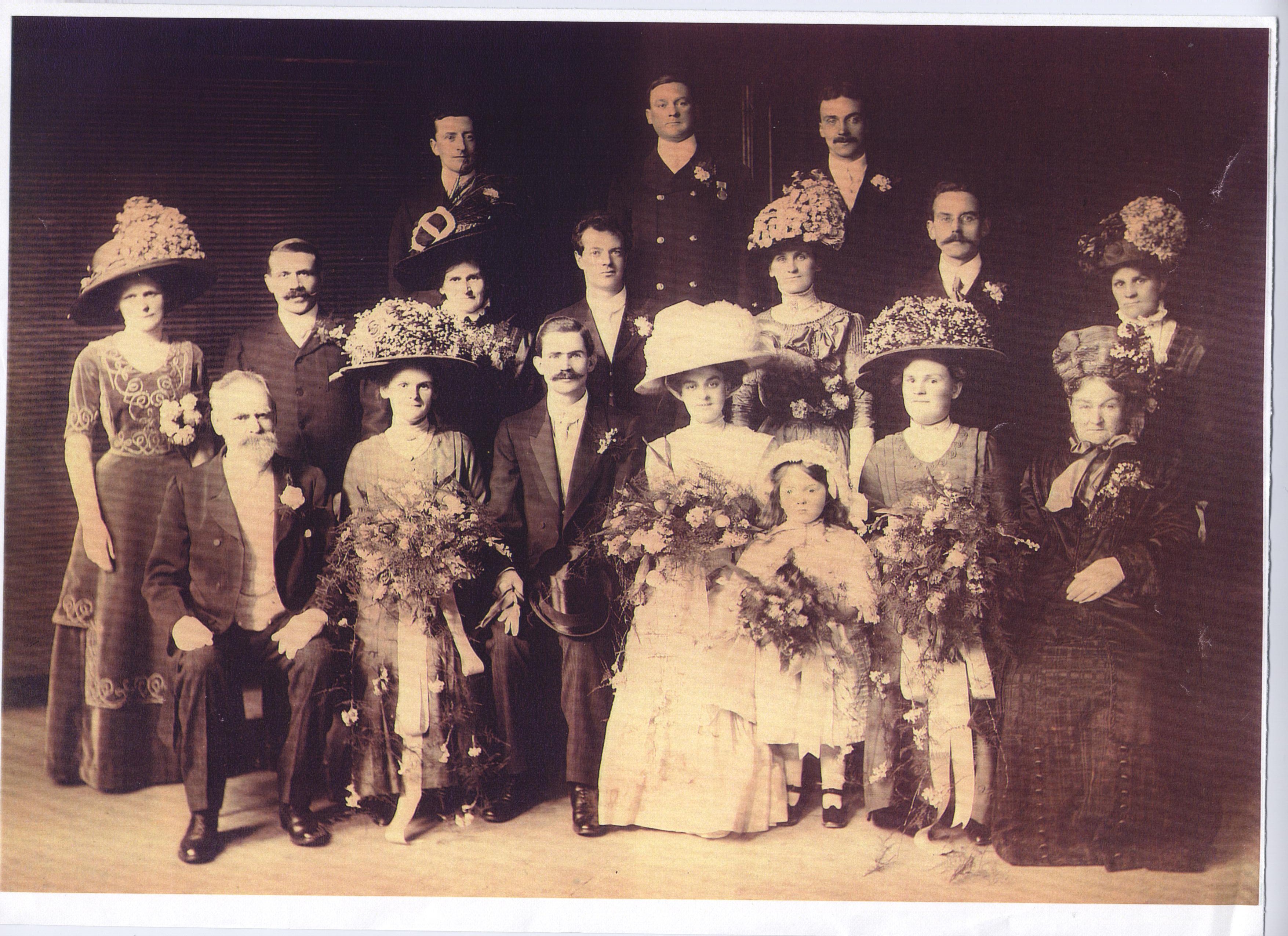 Alley wedding photo (2)